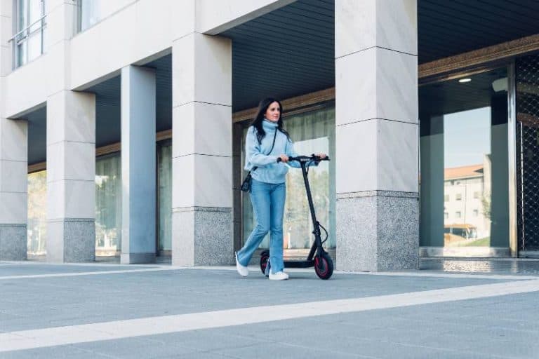 The Future of Commuting: Electric Scooters Take Over