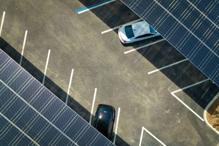 Solar-Powered Electric Cars: The New Era of Clean Transportation