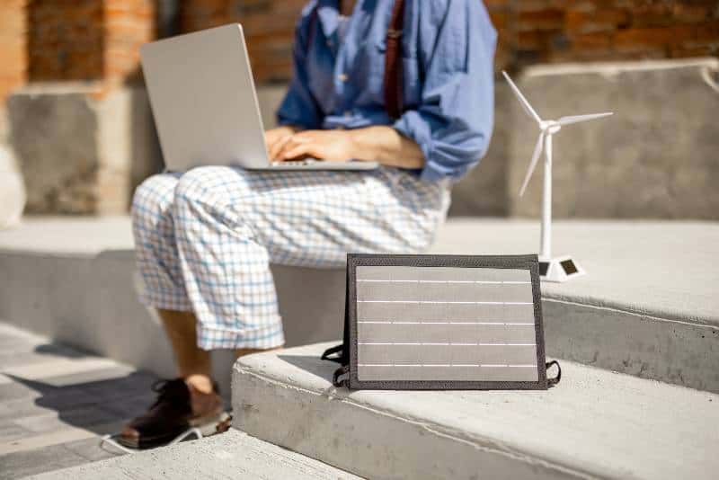 Portable Solar Panels for Work