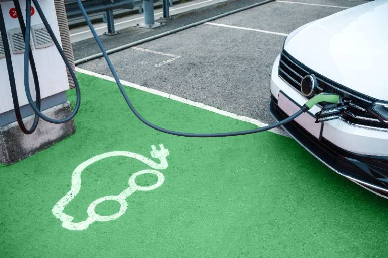Charged Up: A Look at the Future of Electric Vehicles 2024