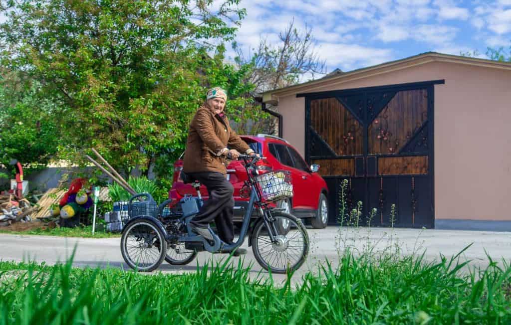 Are electric trikes safe for seniors